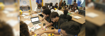 Notícia: Centro de Inovação da Seduc proporciona aprendizado prático a alunos de escola particular